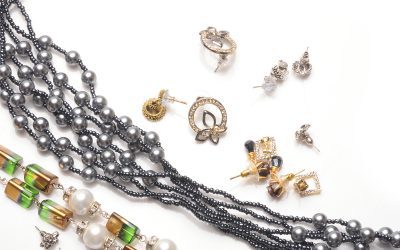 Top Fashion Jewelry for Women Who Own the Room